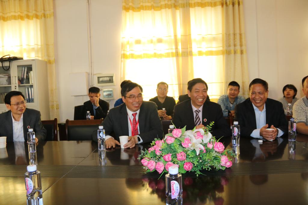 校友代表发言